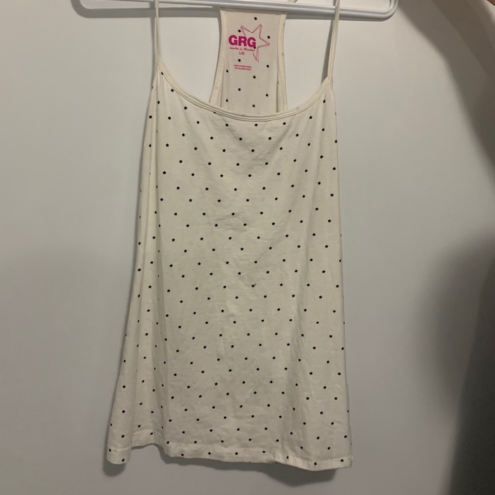 Bundle of 3 Tank Tops!